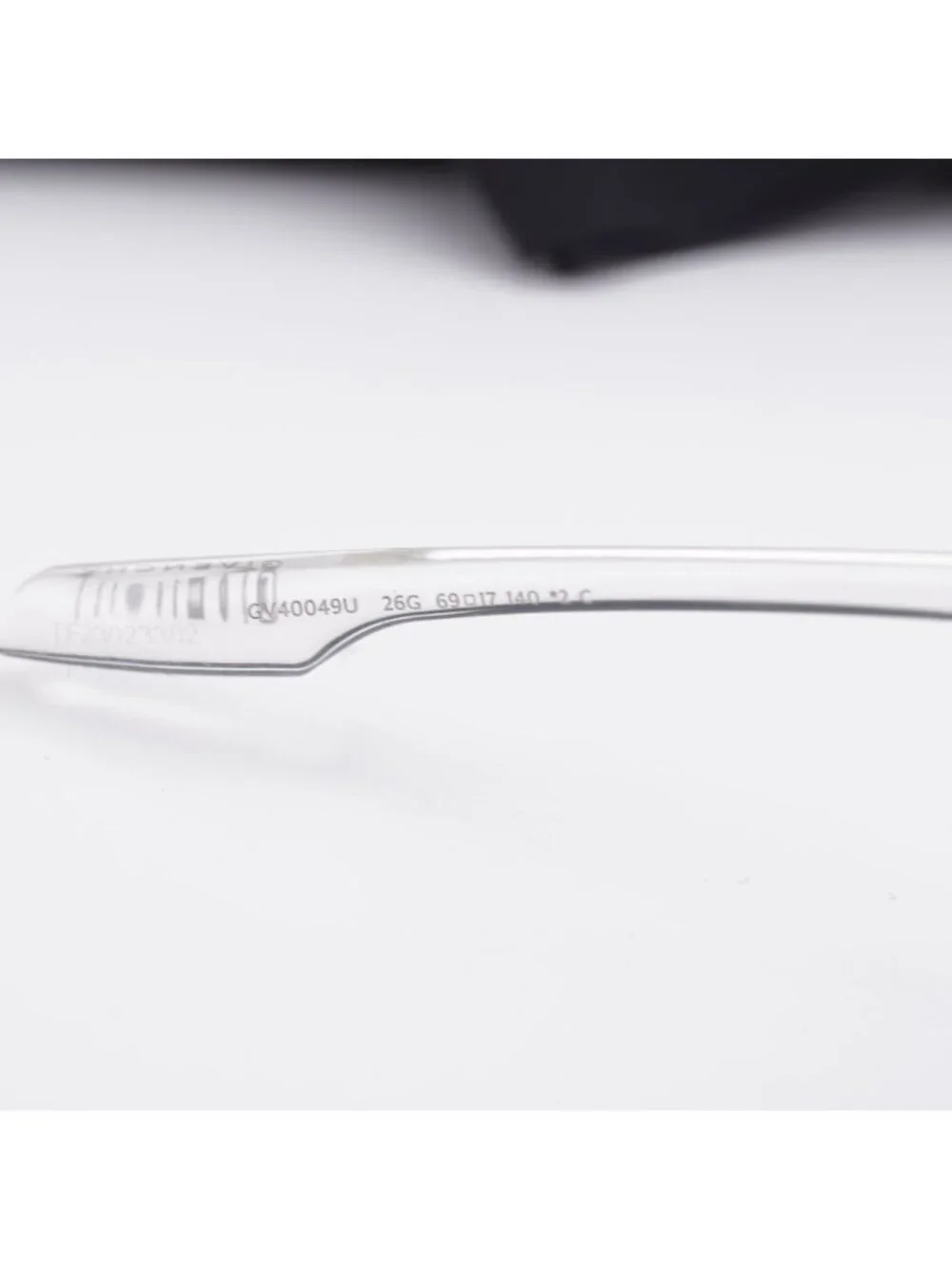 Givenchy GV40049U 26G Geometric Sunglasses - Transparent /Silver Mirror